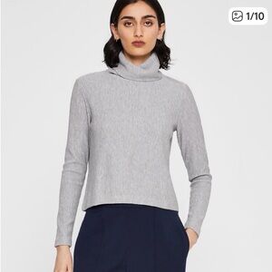 Club Monaco Charcoal Ribbed Turtleneck Sweater